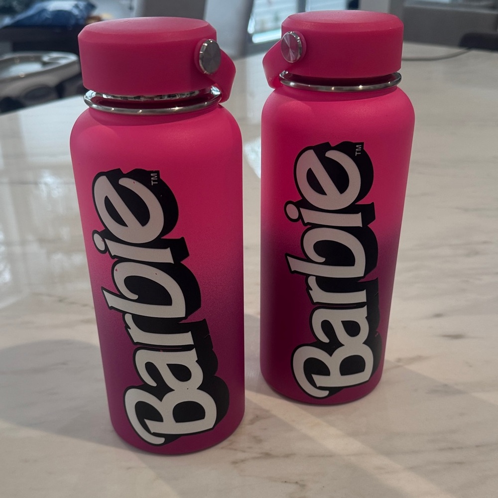 Barbie truck exclusive Pink water bottle